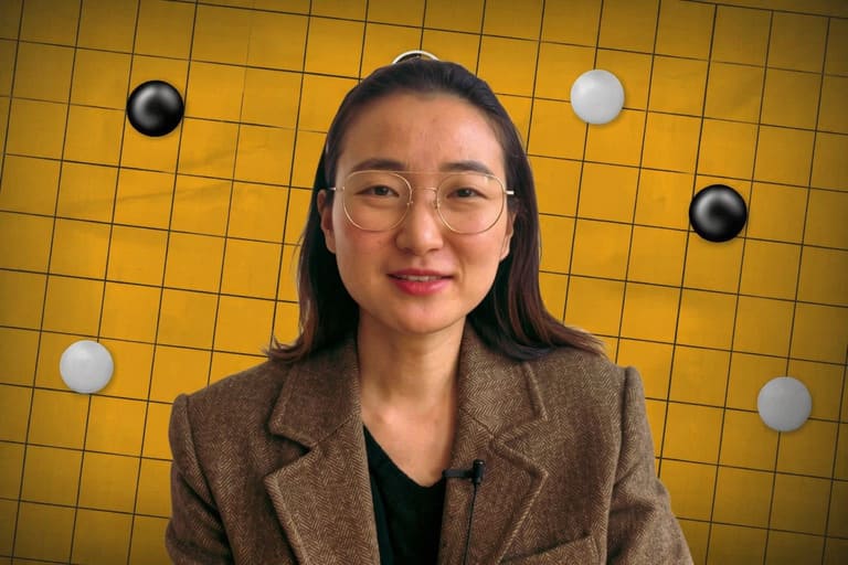 Thumbnail for a Go strategy lesson about direction of play, showing a board with marked points and an instructor.